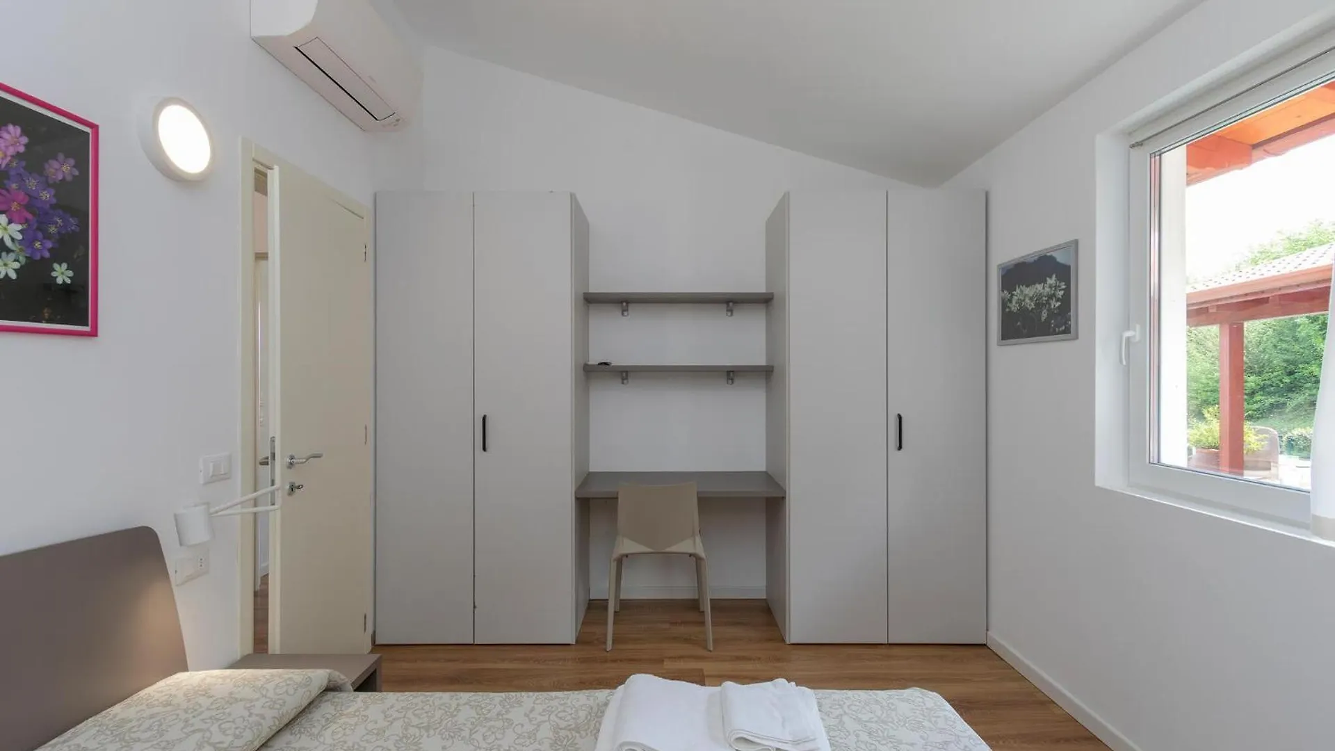 Nice Home In Solto Collina Bg With Kitchen Riva di Solto Semesterbostad